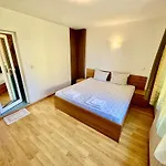 Tm House - Private Pensión